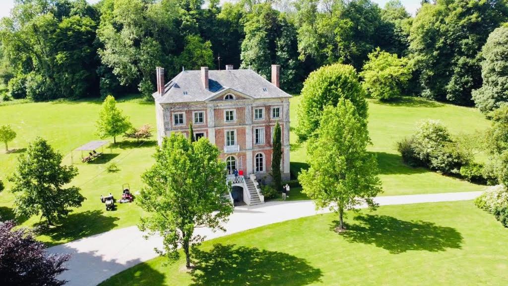 Domaine De La Cressonniere Bed & Breakfast Saint-Martin-de-Bienfaite-la-Cressonniere Exterior photo