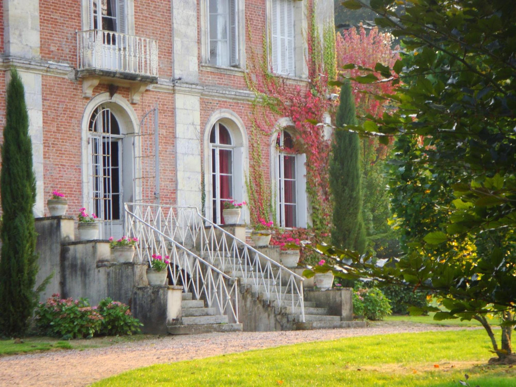 Domaine De La Cressonniere Bed & Breakfast Saint-Martin-de-Bienfaite-la-Cressonniere Exterior photo